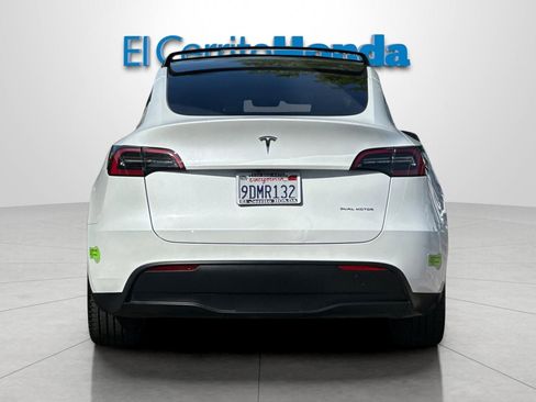 Used 2023 Tesla Model Y Long Range AWD/4WD image 4
