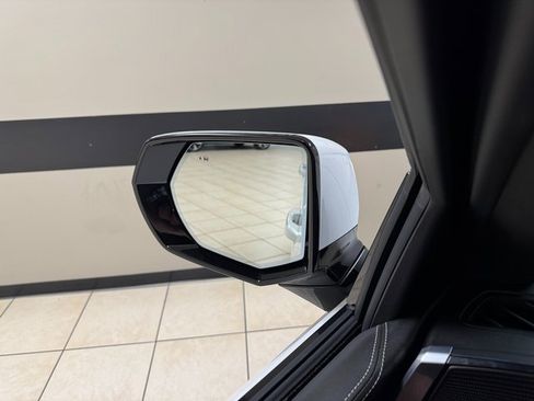 Used 2025 Cadillac Escalade Sport w/ Touring Package image 20