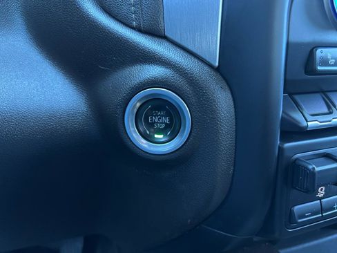 Used 2021 GMC Sierra 2500 SLT w/ SLT Convenience Package image 25