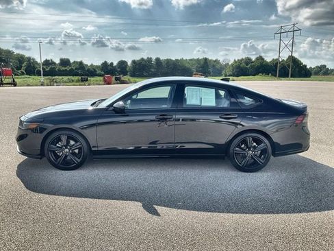 Certified 2025 Honda Accord Sport image 17