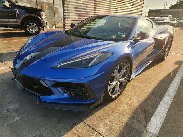 Used 2022 Chevrolet Corvette Stingray Premium Cpe w/ Z51 Performance Package RWD image 3