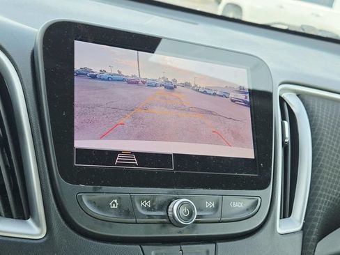 Used 2024 Chevrolet Malibu LS FWD image 22