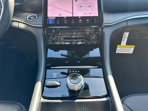 New 2025 Jeep Grand Cherokee Limited w/ Trailer Tow Package image 13