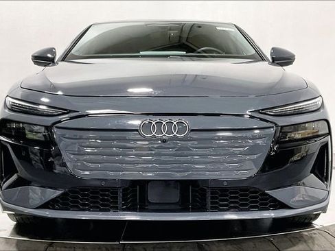 Used 2025 Audi A6 e-tron Premium Plus w/ Premium Plus AWD/4WD image 3