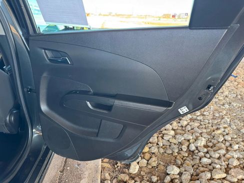 Used 2016 Chevrolet Sonic LT image 20