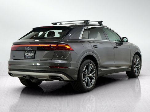 Used 2025 Audi Q8 Premium w/ Convenience Package AWD/4WD image 5