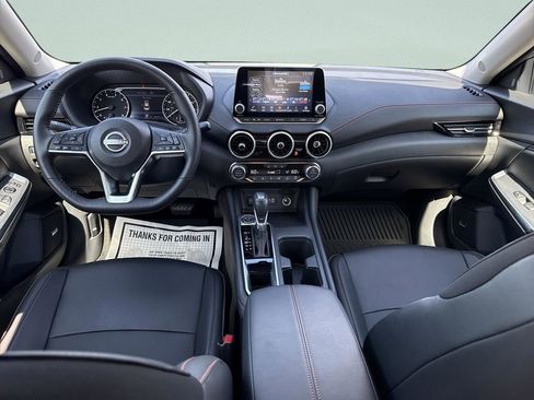 Certified 2025 Nissan Sentra SR w/ SR Premium Package image 18