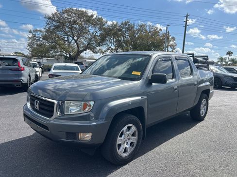 Used 2013 Honda Ridgeline RTS image 3
