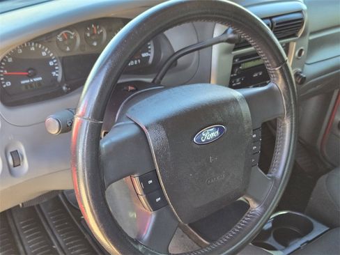 Used 2011 Ford Ranger XLT image 9