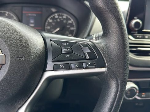Used 2022 Nissan Altima 2.5 S FWD image 30