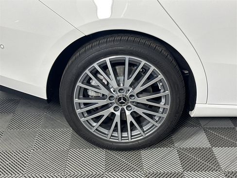 Certified 2026 Mercedes-Benz CLA 250 4MATIC image 19
