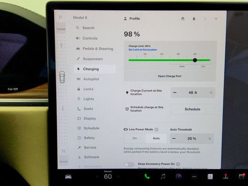 Used 2023 Tesla Model S image 19