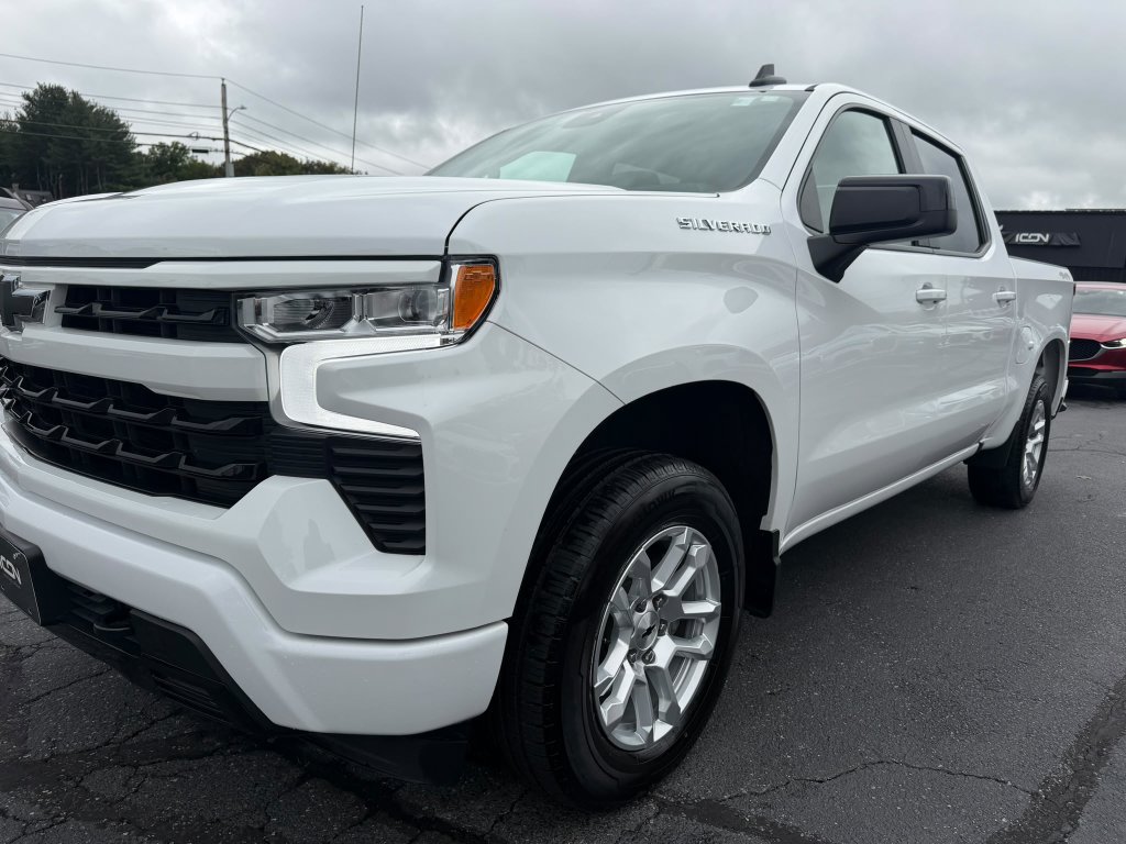 Used 2026 Chevrolet Silverado 1500 RST AWD/4WD image 22