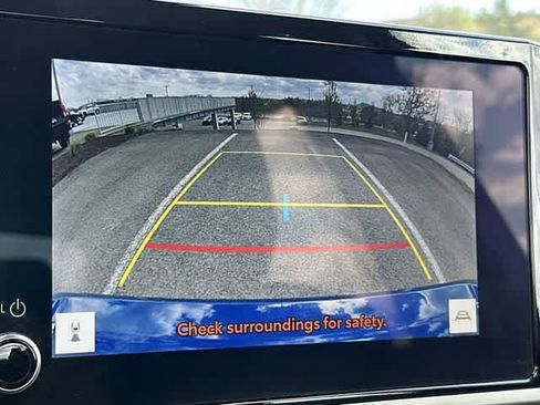 Used 2025 Toyota Camry LE image 13