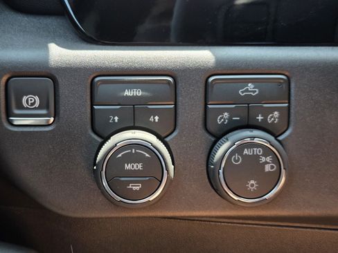 New 2026 Chevrolet Silverado 1500 LT w/ Protection Package AWD/4WD image 12