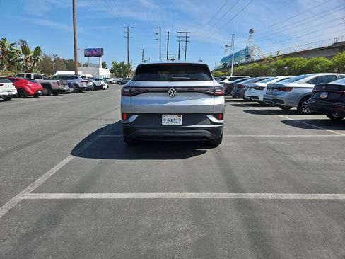 Certified 2023 Volkswagen ID.4 Pro image 6