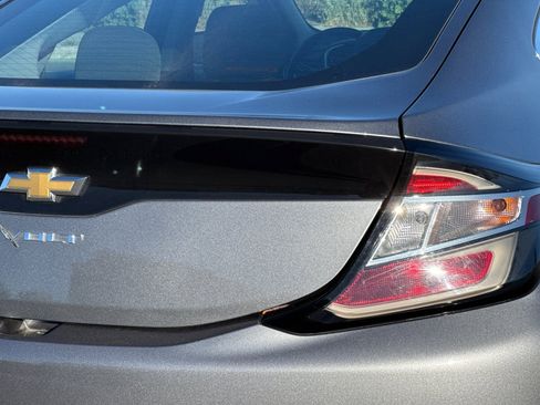 Used 2019 Chevrolet Volt LT w/ Comfort Package FWD image 30
