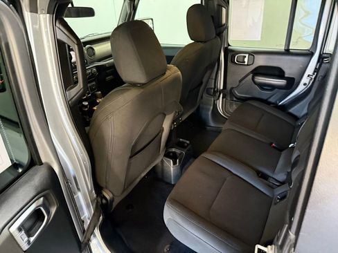 Used 2020 Jeep Gladiator Sport w/ Quick Order Package 24S image 24