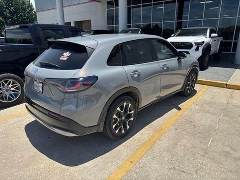 Used 2026 Honda HR-V EX-L image 8