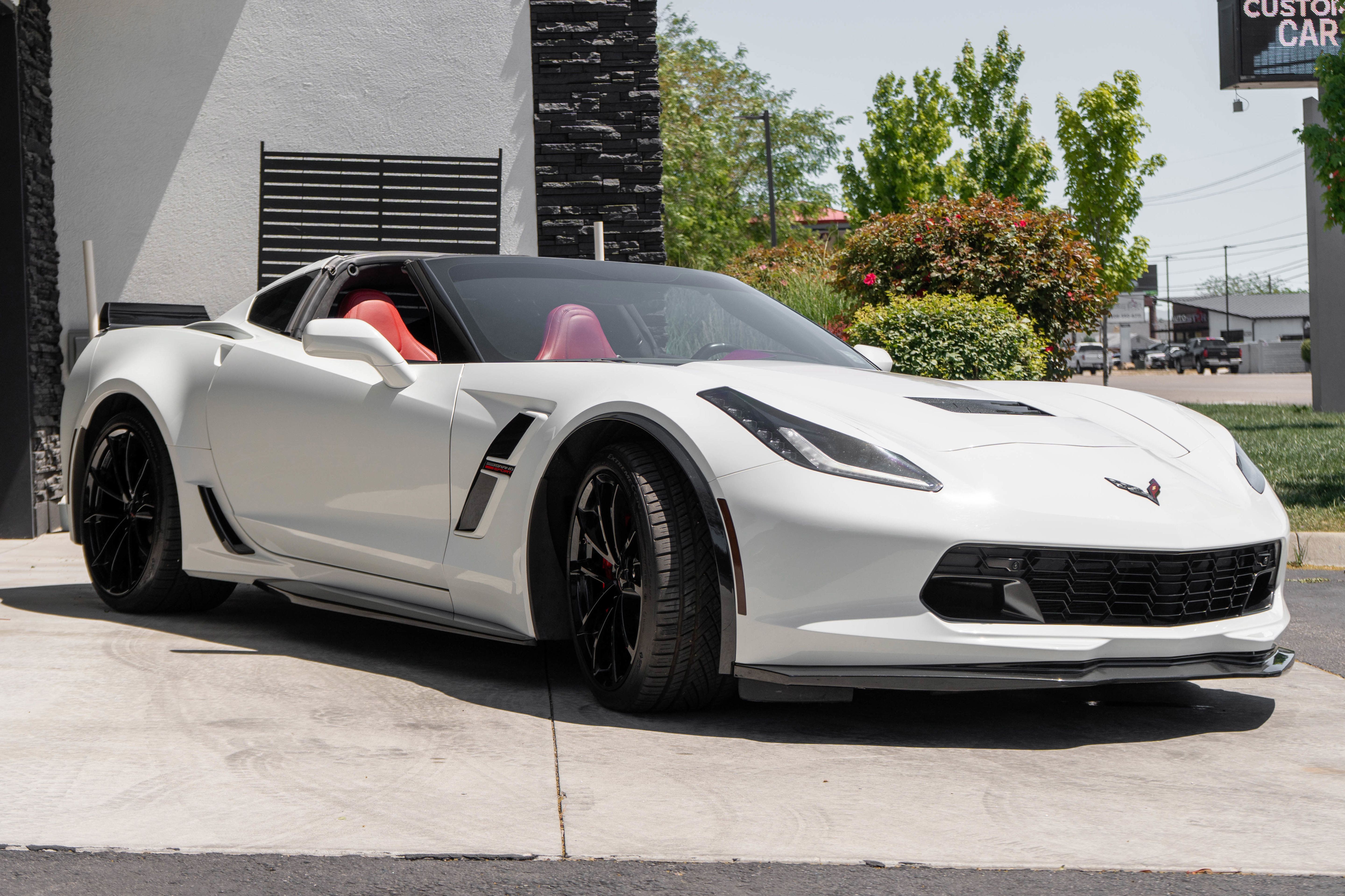 Used 2019 Chevrolet Corvette Grand Sport RWD image 5