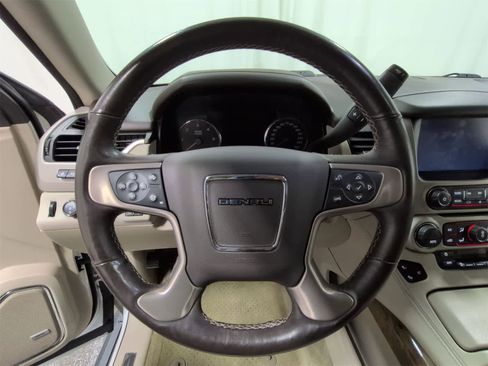 Used 2016 GMC Yukon Denali w/ Open Road Package image 25