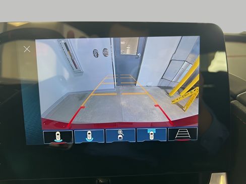 Used 2024 Chevrolet Corvette Z06 w/ Z07 Performance Package image 11