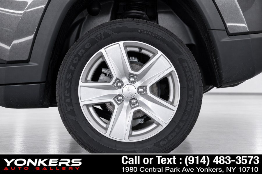 Used 2022 Jeep Compass Latitude AWD/4WD image 18
