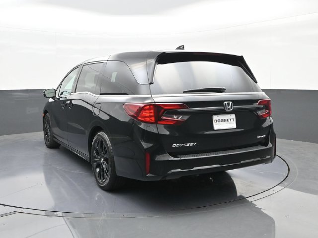 Certified 2025 Honda Odyssey Sport-L image 8