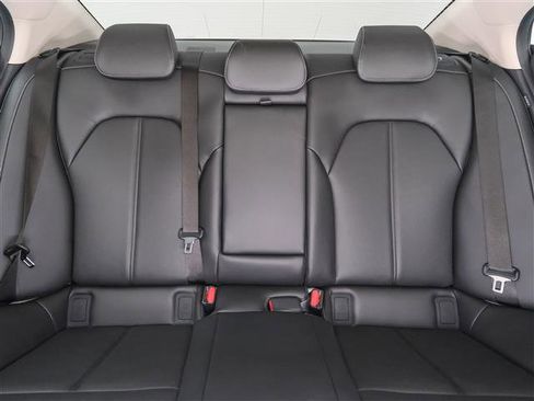 New 2026 Genesis G70 2.5T image 26