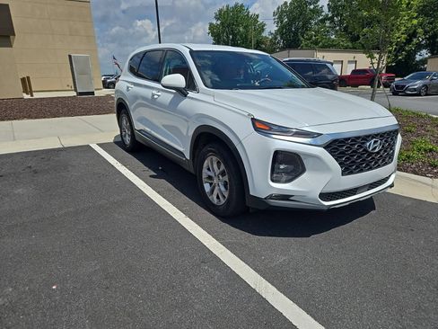 Used 2019 Hyundai Santa Fe SEL AWD/4WD image 3