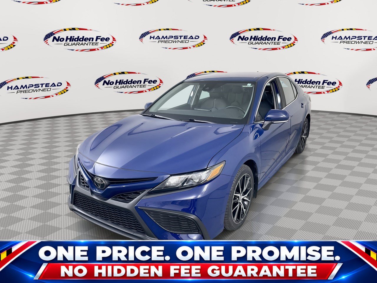 Used 2023 Toyota Camry SE FWD image 1