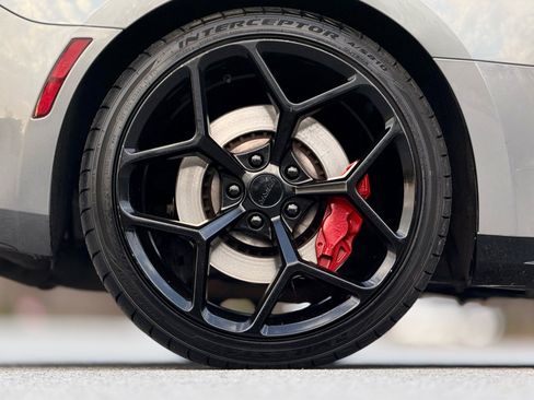 Used 2020 Chevrolet Camaro SS image 19