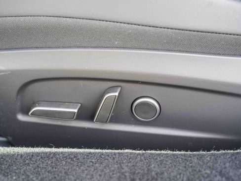 Used 2024 Tesla Model 3 Standard Range image 22