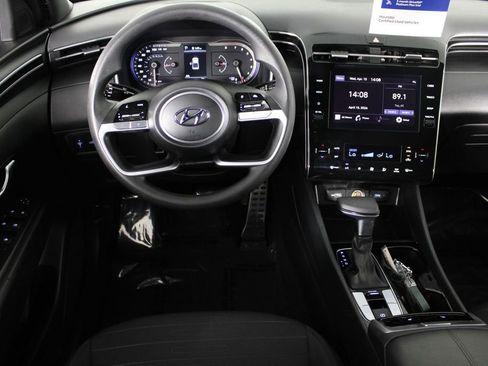 Certified 2024 Hyundai Santa Cruz SEL image 8