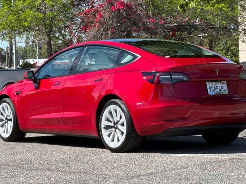 Used 2023 Tesla Model 3 Standard Range image 6