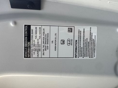 Used 2024 Honda Pilot EX-L image 24