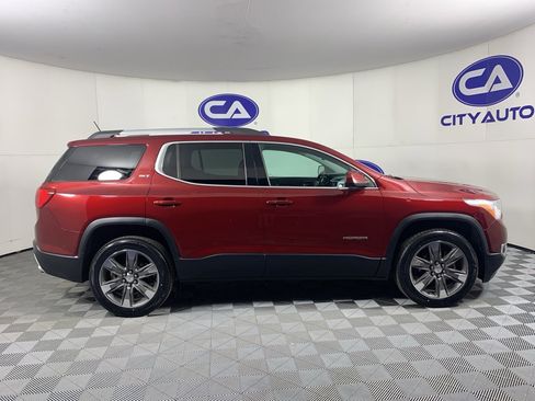Used 2017 GMC Acadia SLT image 2