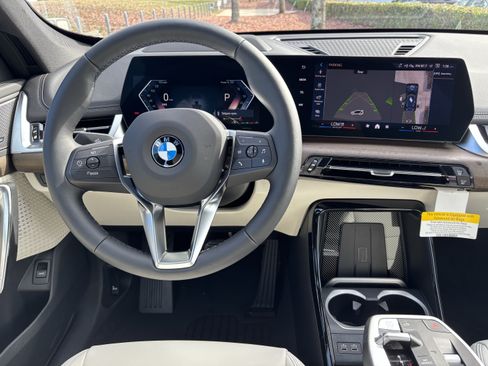 Used 2026 BMW X1 xDrive28i w/ Technology Package AWD/4WD image 19