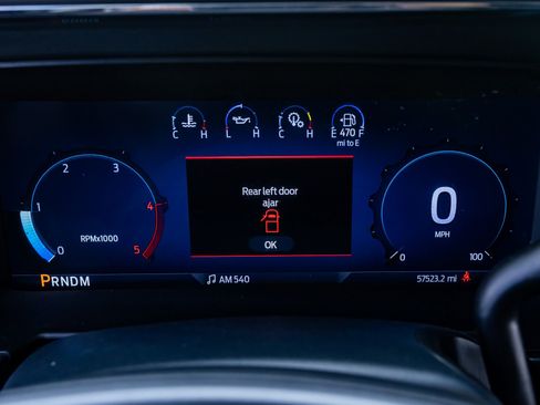 Used 2023 Ford F250 Lariat w/ Sport Appearance Package image 18