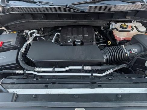 Used 2023 Chevrolet Silverado 1500 LT image 9