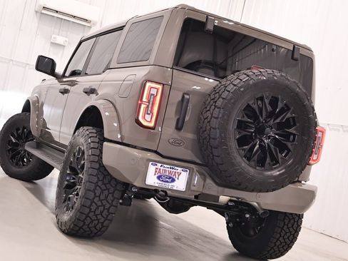 New 2026 Ford Bronco Outer Banks AWD/4WD image 30