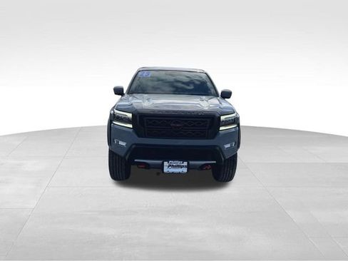 Used 2023 Nissan Frontier PRO-4X w/ Pro Convenience Package image 3