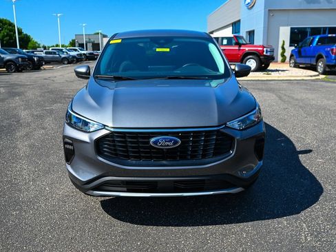 Used 2023 Ford Escape Active w/ Tech Pack #2 AWD/4WD image 10