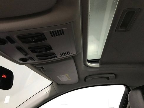 Used 2010 BMW 328i xDrive Sedan image 26