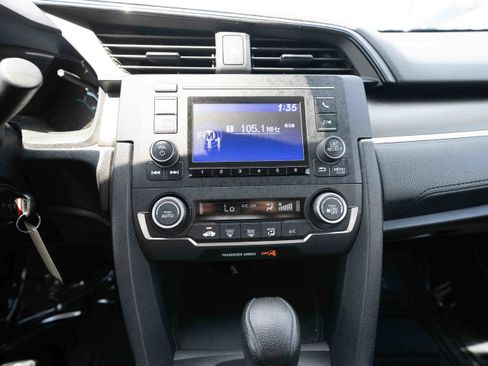 Used 2019 Honda Civic LX image 17