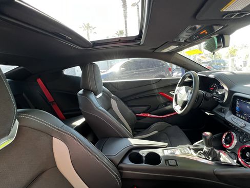 Used 2024 Chevrolet Camaro SS RWD image 41