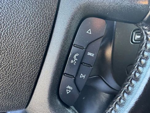 Used 2021 Chevrolet Express 2500 w/ Driver Convenience Package RWD image 15