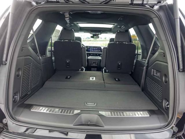 New 2026 Chevrolet Tahoe RST w/ RST Capability Package AWD/4WD image 9