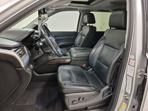 Used 2019 GMC Yukon XL SLT w/ Open Road Package image 20