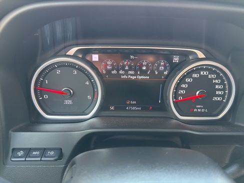 Used 2022 Chevrolet Silverado 2500 High Country AWD/4WD image 9